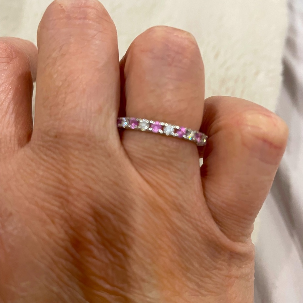 1 carat 18k white gold round pink sapphire and white diamond ring